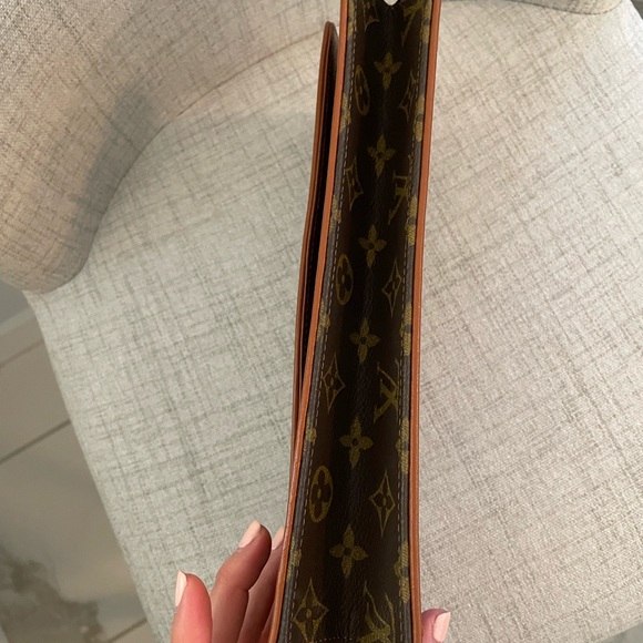LOUIS VUITTON Pochette Dame GM Monogram Vintage Clutch Bag Like New! - Picture 6 of 16